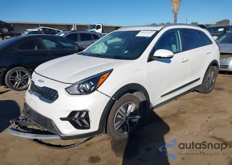 2022 Kia Niro Plug-In Hybrid Ex Premium from USA, damaged, VIN KNDCC3LD8N5516962